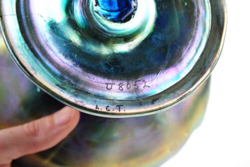 ルイス・カムフォート・ティファニー（Louis Comfort Tiffany）ブルー玉虫・台座付コンポート・8インチ（20センチ）