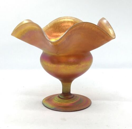 ルイス・カムフォート・ティファニー（Louis Comfort Tiffany）ファブリル・グラス　玉虫 花瓶