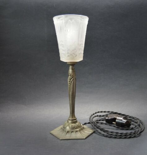 ミューラー兄弟　幾何学文様のアールヌーボーテーブルランプ