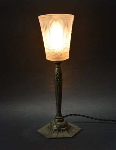 ミューラー兄弟　幾何学文様のアールヌーボーテーブルランプ