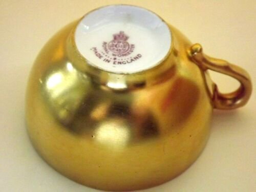 ロイヤルウースターペインテッドフルーツカップ＆ソーサー