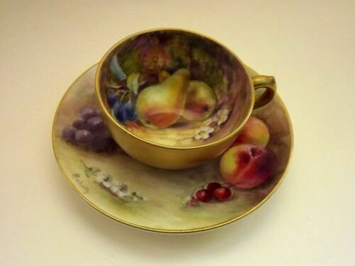 ロイヤルウースターペインテッドフルーツカップ＆ソーサー　洋梨