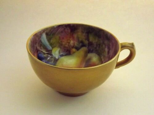 ロイヤルウースターペインテッドフルーツカップ＆ソーサー　洋梨