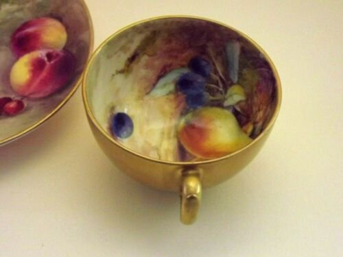 ロイヤルウースターペインテッドフルーツカップ＆ソーサー　洋梨