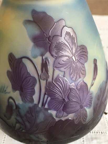 エミールガレ　すみれの花のテーブルランプ　1900年製