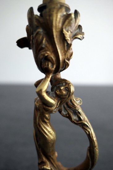 ドーム兄弟　テーブルランプ　アールデコ/アールヌーボー　女性とヘビのデザイン