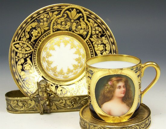 ロイヤルウィーン　デミタスカップ&ソーサー　Volupte(妖艶)　ワグナー作　希少品