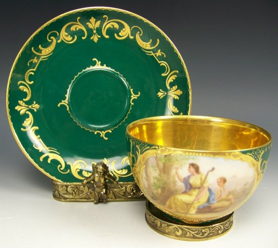 ロイヤルウィーン　カップ&ソーサー　ERINNERUNG(回想)　グリーン・ゴールド