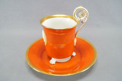 KPMベルリン　朱色　脚付き　ポール・フォン・ヒンデンブルク　カメオ　オーバーサイズカップ＆ソーサセット