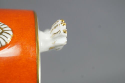 KPMベルリン　朱色　脚付き　ポール・フォン・ヒンデンブルク　カメオ　オーバーサイズカップ＆ソーサセット