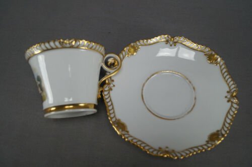 2.	チェンバレン・ウースター　手描き　羊毛刈り　金彩　ティーカップ＆ソーサーセット　1811～1820年頃