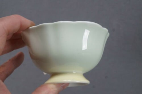 パラゴン　青磁色　アールデコ　蝶ハンドル　ボーンチャイナ　ティーカップ＆ソーサーセット