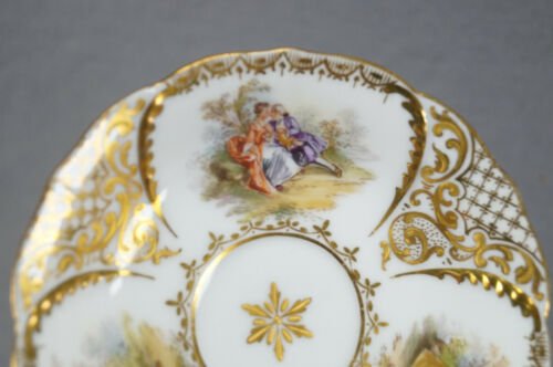 ドレスデン　手描き　恋人　立体金彩　デミタスカップ＆ソーサーセット