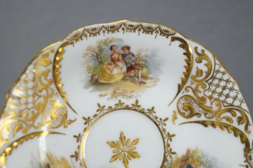 ドレスデン　手描き　恋人　立体金彩　デミタスカップ＆ソーサーセット