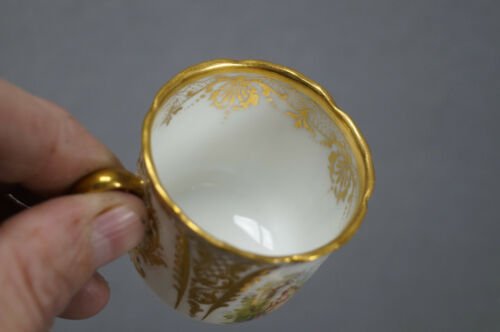 ドレスデン　手描き　恋人　立体金彩　デミタスカップ＆ソーサーセット