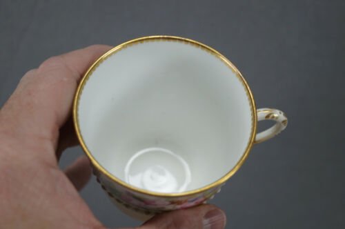 ロイヤルウースター　手描き　花柄　ピーチ＆ホワイト　コーヒーカップ＆ソーサーセット　1879年頃