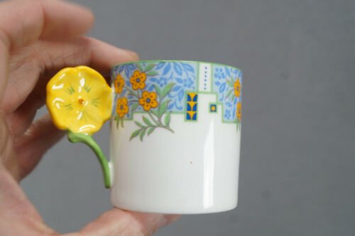 エインズレイ　B3470　アールデコ　フラワーハンドル　ボーンチャイナ　デミタスカップ＆ソーサーセット