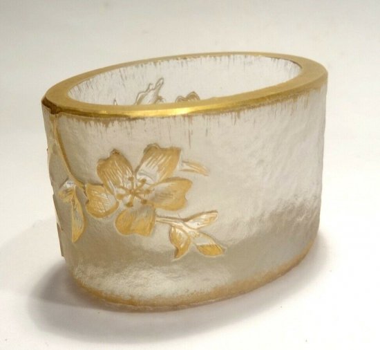 ドームナンシー　花のデザインの花瓶　希少品　1900 年製　アールヌーボー　サイン入り