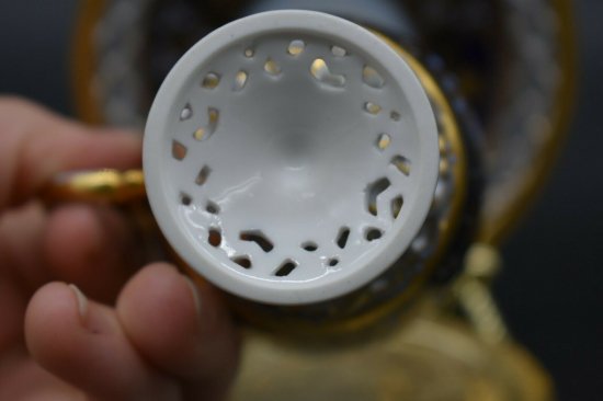 ピルケンハンマー　カップ＆ソーサー　コバルトブルー・金メッキ　網目模様