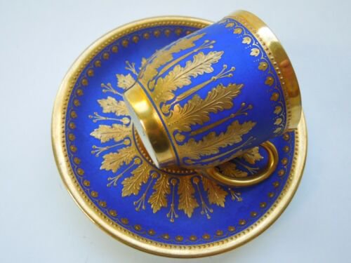 希少　ドレスデン　デミタスカップ＆ソーサーセット　ロイヤルブルー　レイズドゴールド　アカンサスの葉