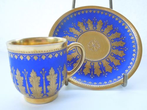 希少　ドレスデン　デミタスカップ＆ソーサーセット　ロイヤルブルー　レイズドゴールド　アカンサスの葉