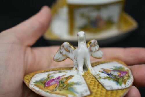 ドレスデン　Donath & Co.　トライアングル　ヴァトー作　愛し合うカップル　カップ＆ソーサーセット