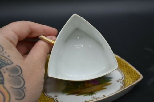 ドレスデン　Donath & Co.　トライアングル　ヴァトー作　愛し合うカップル　カップ＆ソーサーセット