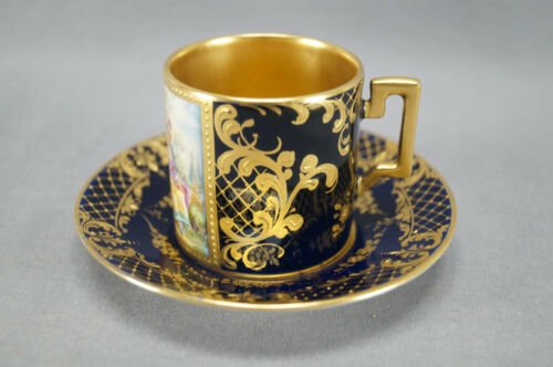 ドレスデン　ロイヤルヴィエナ スタイル　愛し合うカップル　コバルトブルー　カップ＆ソーサーセット