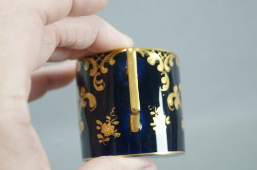 ドレスデン　ロイヤルヴィエナ スタイル　愛し合うカップル　コバルトブルー　カップ＆ソーサーセット