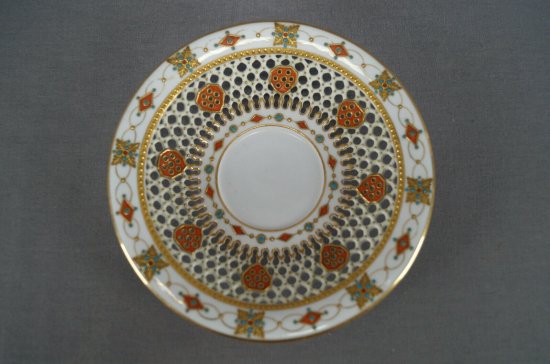 ロイヤルウースター　網目模様とジュエルのカップ＆ソーサー