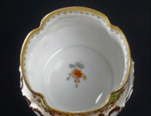 ドレスデン　LAMM　カップ＆ソーサーセット　グリーン　金彩