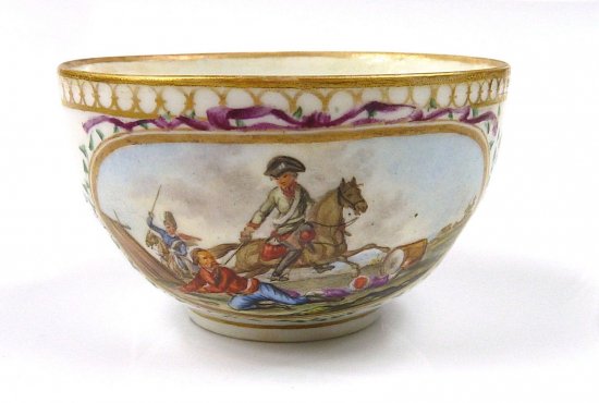 マイセン　カップ＆ソーサー　兵士と戦闘シーン　1800年製　マルコリーニ