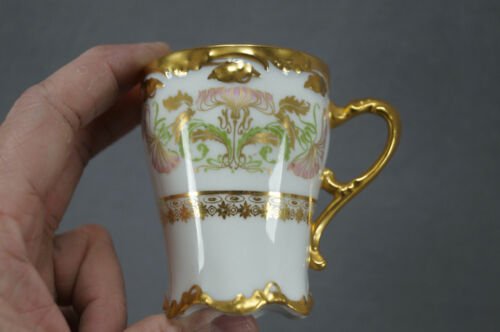 リモージュ　プーヤ　アール・ヌーヴォー　チョコレートカップ　カーネーション　金彩