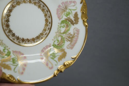 リモージュ　プーヤ　アール・ヌーヴォー　チョコレートカップ　カーネーション　金彩