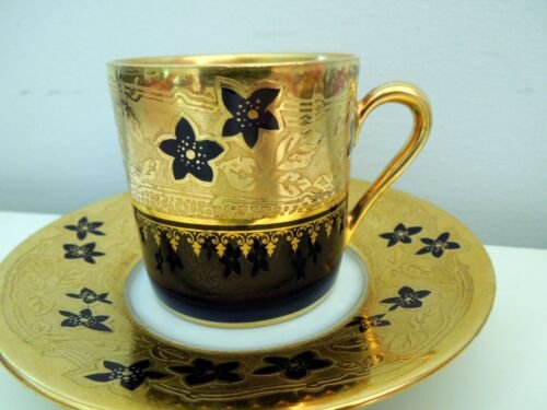 リモージュ　デミタスカップ＆ソーサーセット　レイズドゴールド　花柄
