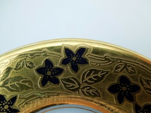 リモージュ　デミタスカップ＆ソーサーセット　レイズドゴールド　花柄