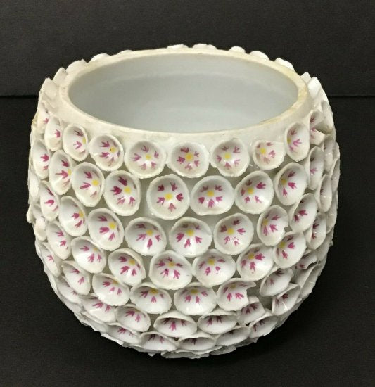 マイセン　花瓶　丸い花の飾り付き