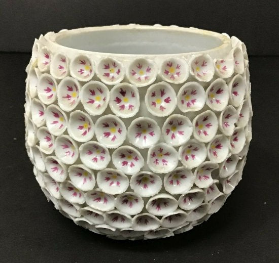 マイセン　花瓶　丸い花の飾り付き