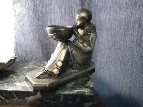 ミューラー兄弟　女性のブロンズ土台　テーブルランプ