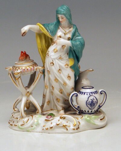 マイセン人形　冬の寓意　モデルナンバー1635　1880年