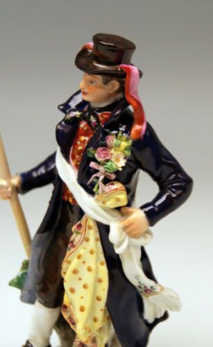 マイセン 人形　伝統衣装　結婚式幹事　モデルナンバーQ190　1890年