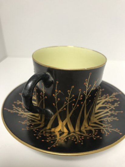 アンティーク　ロイヤルウースター　黒と金　コーヒーカップ　ソーサー　1919年