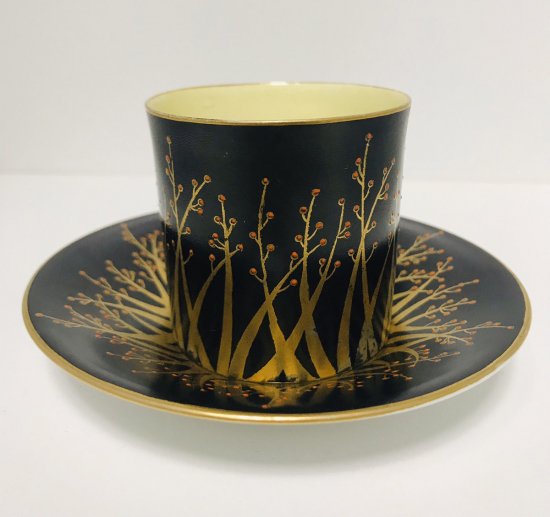 アンティーク　ロイヤルウースター　黒と金　コーヒーカップ　ソーサー　1919年
