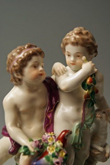 マイセン 人形　子供　オウム　羊　モデルナンバーH 90　1860年