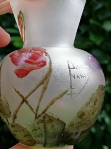 ドームナンシー（ドーム兄弟）花瓶　シクラメン　オリジナル　アール・ヌーヴォー　ガラス細工　カメオ細工　ガレ