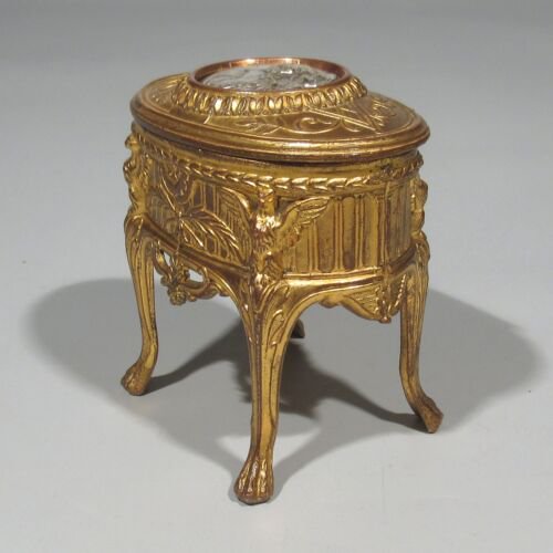 アンティーク　フランス製　ジュエリーボックス　アールヌーヴォー　   メダルデザイン　鷲　女性の肖像