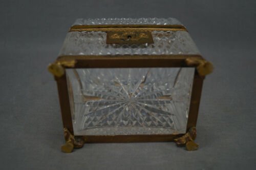 20世紀初頭　フランス製　バカラ　カットクリスタル　金メッキ　ジュエリーボックス