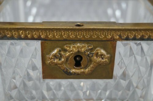 20世紀初頭　フランス製　バカラ　カットクリスタル　金メッキ　ジュエリーボックス