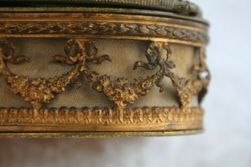 フランス製　アンティーク　ルイ16世　ジュエリーボックス　小物入れ　磁器　ミニ肖像画　リモージュ