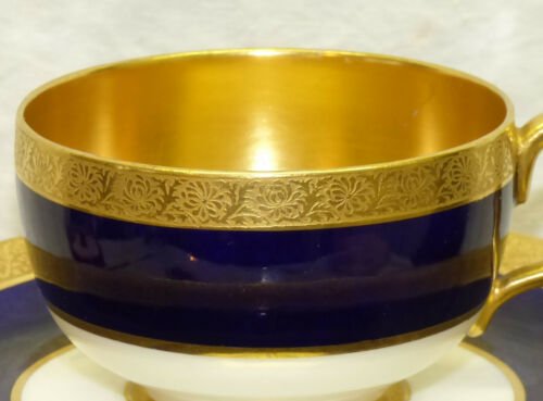 アンティーク　コールポート　コバルトブルー　ゴールド　カップとソーサー